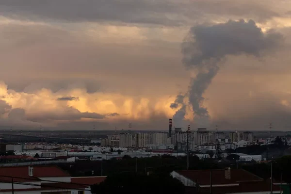 Carregado - Poster ID2